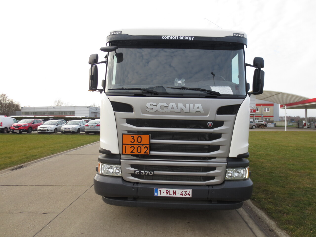 SCANIA G370 - Truk tangki: gambar 3 SCANIA G370 - Truk tangki: gambar 3
