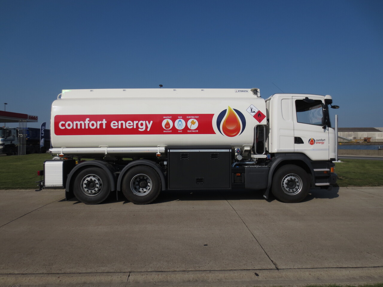 Truk tangki SCANIA G370: gambar 8 Truk tangki SCANIA G370: gambar 8