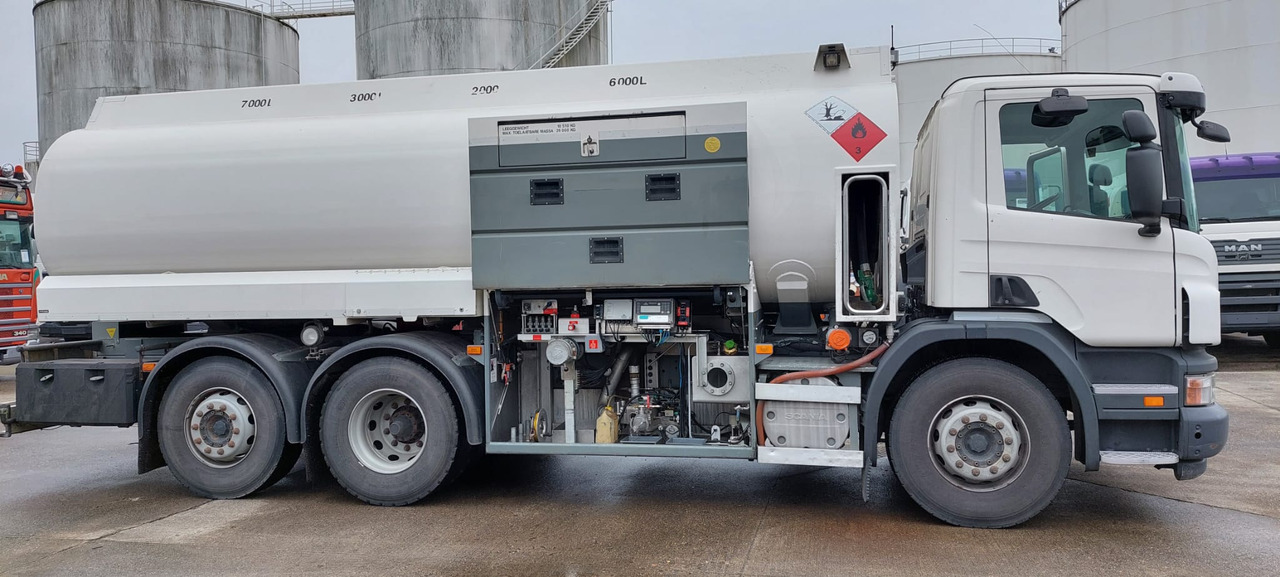 Truk tangki untuk pengangkutan bahan bakar SCANIA P320/P360 (lot of 3): gambar 19 Truk tangki untuk pengangkutan bahan bakar SCANIA P320/P360 (lot of 3): gambar 19