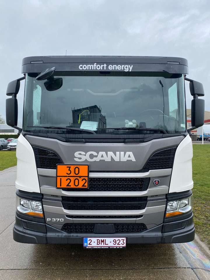 SCANIA P370 - Truk tangki: gambar 5 SCANIA P370 - Truk tangki: gambar 5