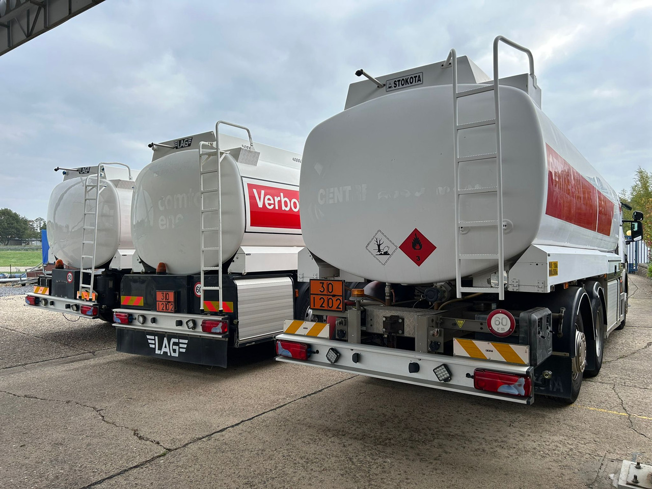 SCANIA PRT, P310, P380 (lot of 3) - Truk tangki: gambar 4 SCANIA PRT, P310, P380 (lot of 3) - Truk tangki: gambar 4