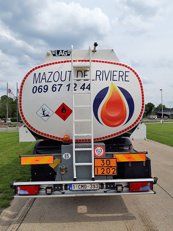 Leasing Scania P320 Scania P320: gambar 7 Leasing Scania P320 Scania P320: gambar 7