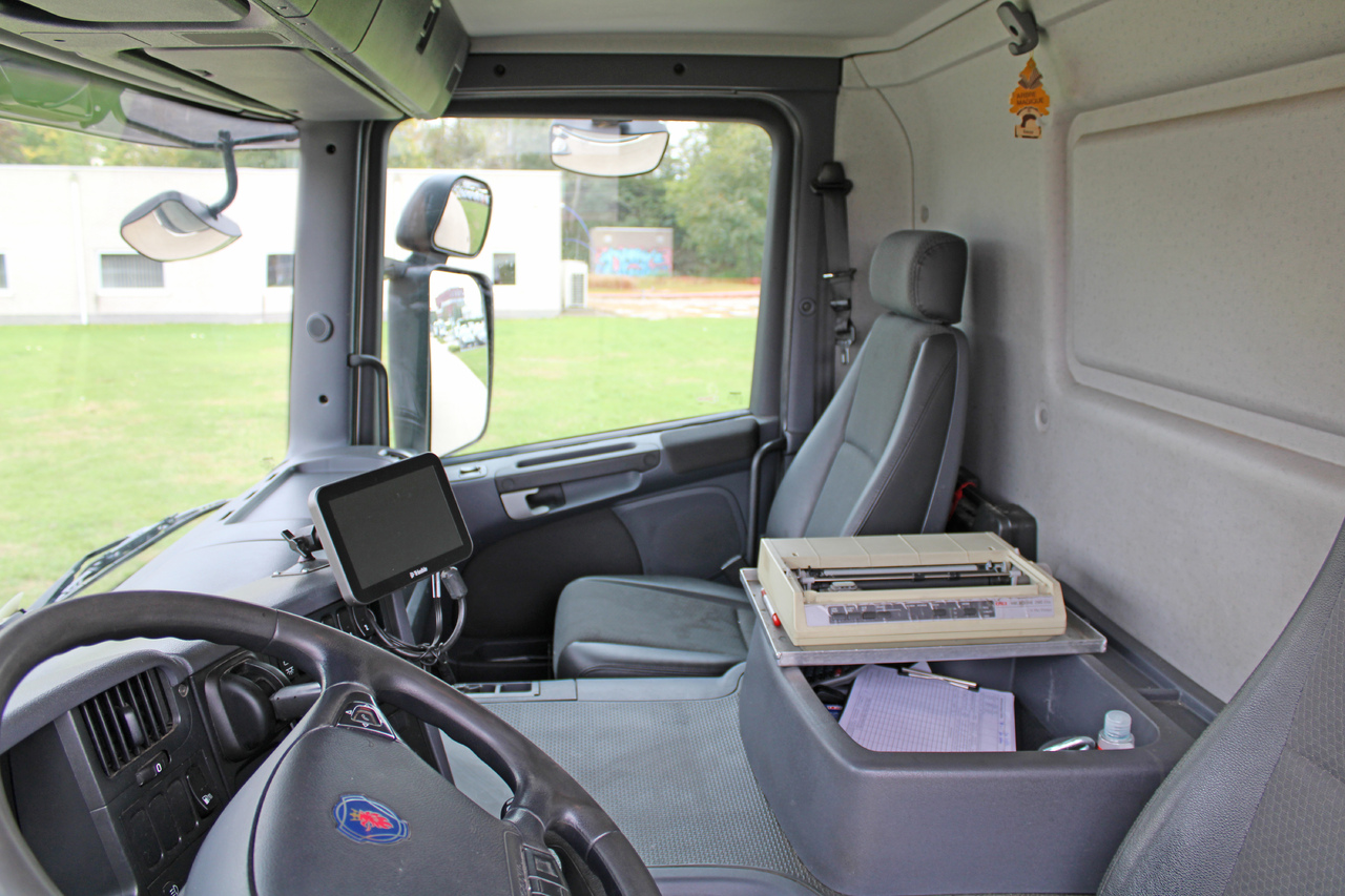 Scania P360 - Truk tangki: gambar 3 Scania P360 - Truk tangki: gambar 3