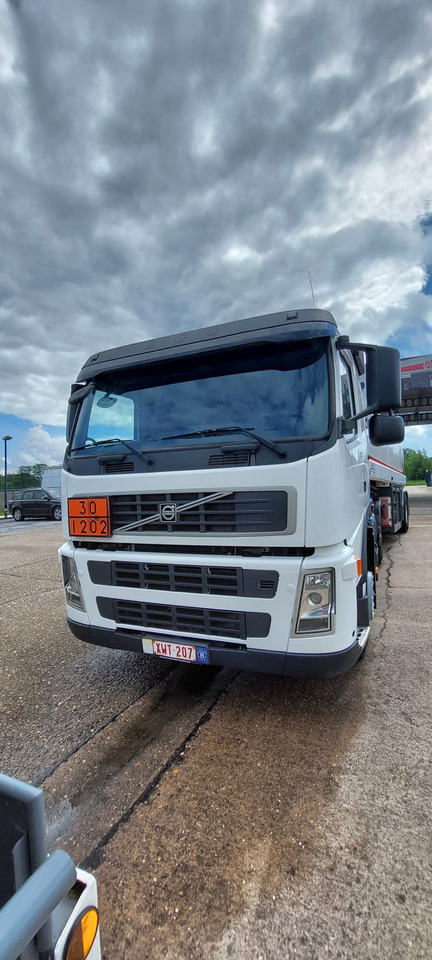 VOLVO FM - Tractor head: gambar 2 VOLVO FM - Tractor head: gambar 2