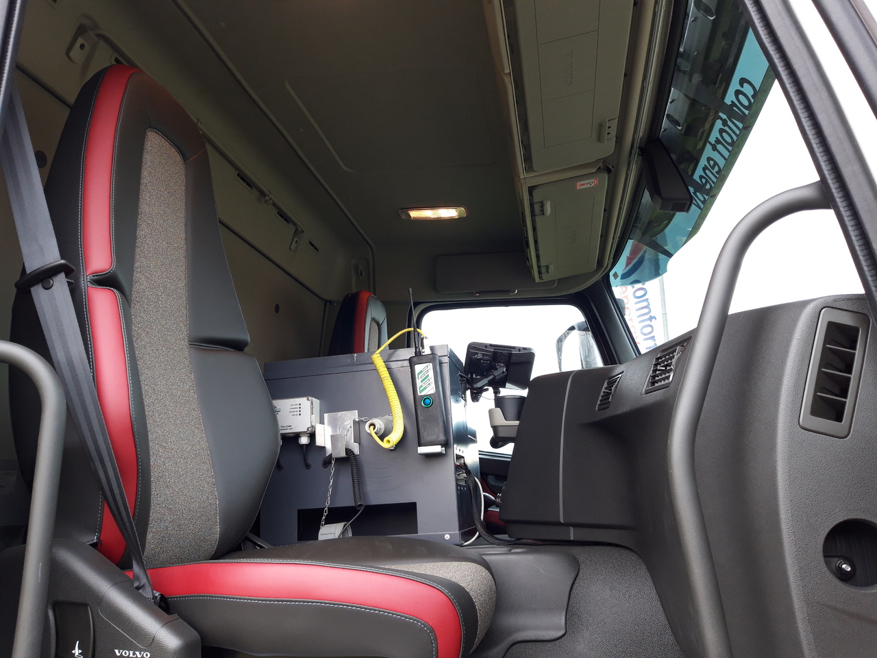 Truk tangki VOLVO FM: gambar 7