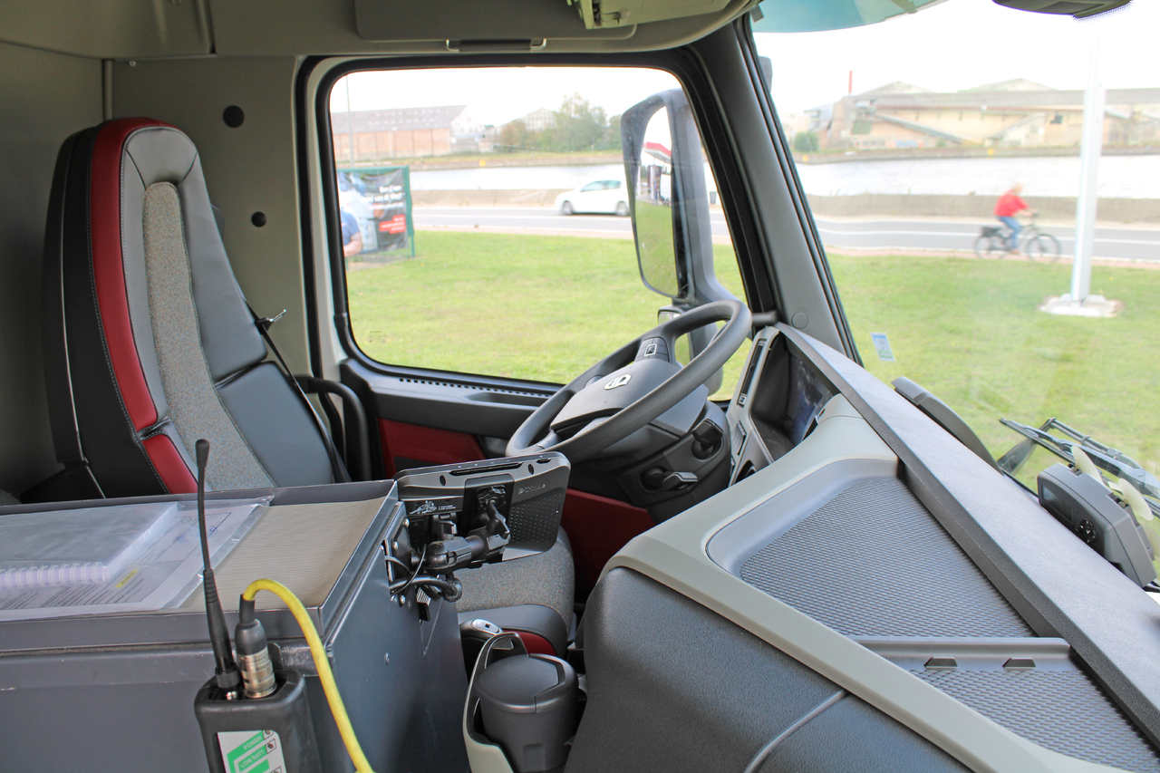 VOLVO FM - Truk tangki: gambar 5 VOLVO FM - Truk tangki: gambar 5