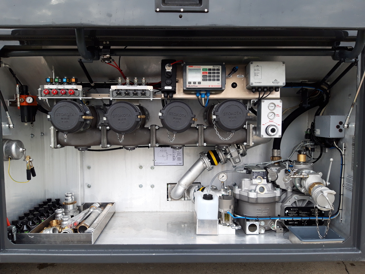 VOLVO FM - Truk tangki: gambar 2 VOLVO FM - Truk tangki: gambar 2