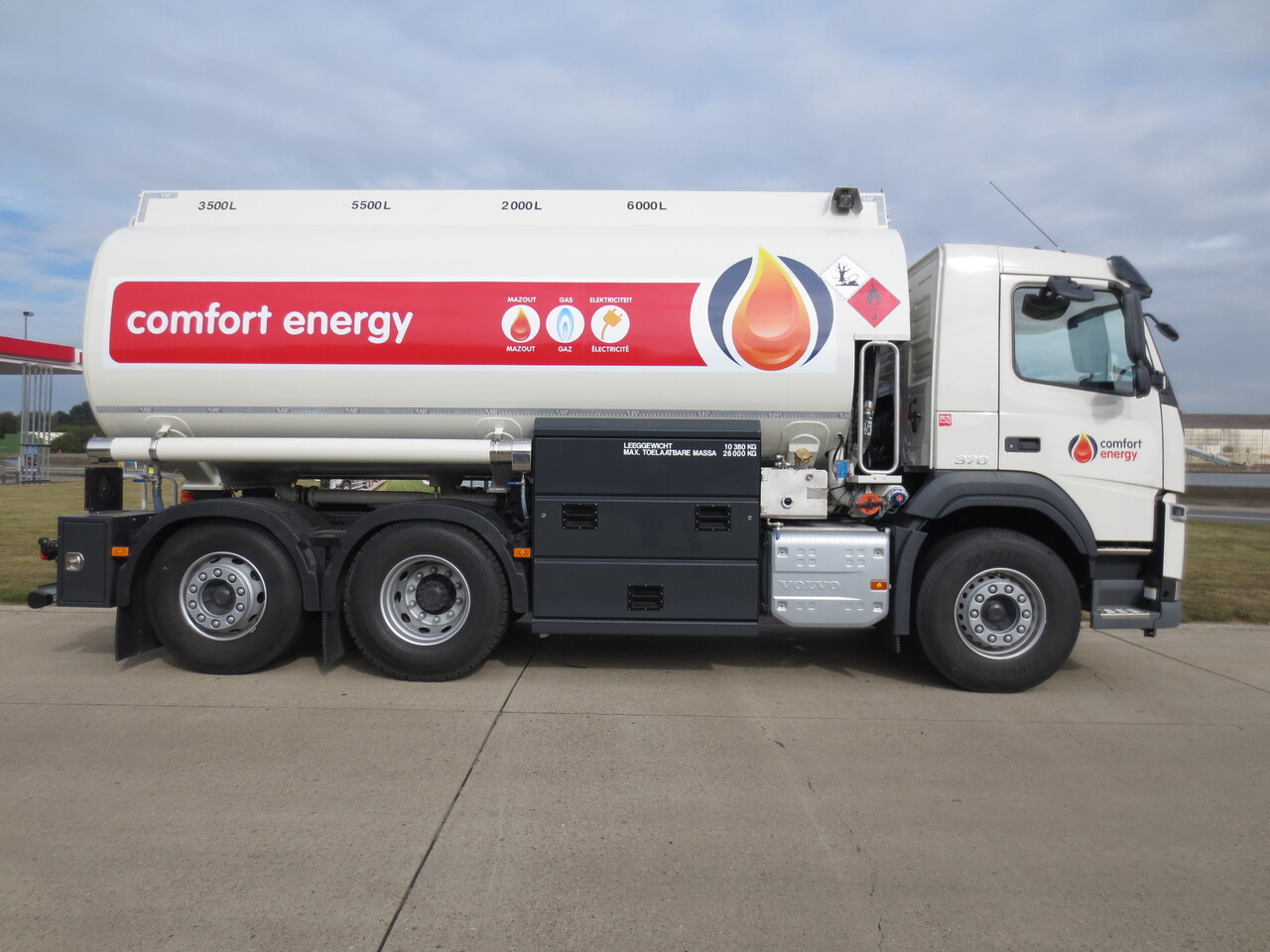 Truk tangki Volvo FM: gambar 9