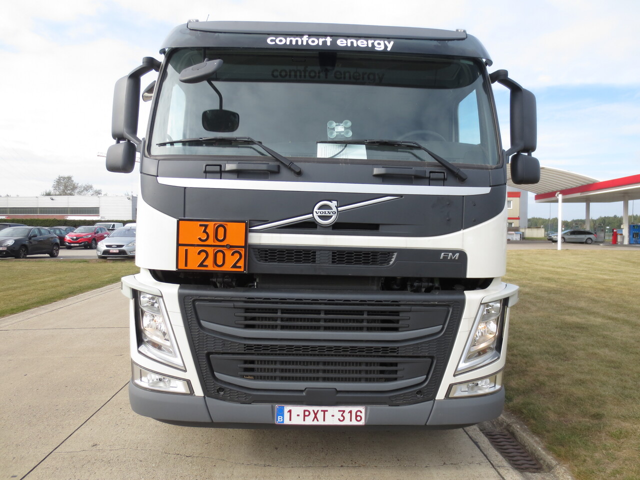 Truk tangki Volvo FM: gambar 7