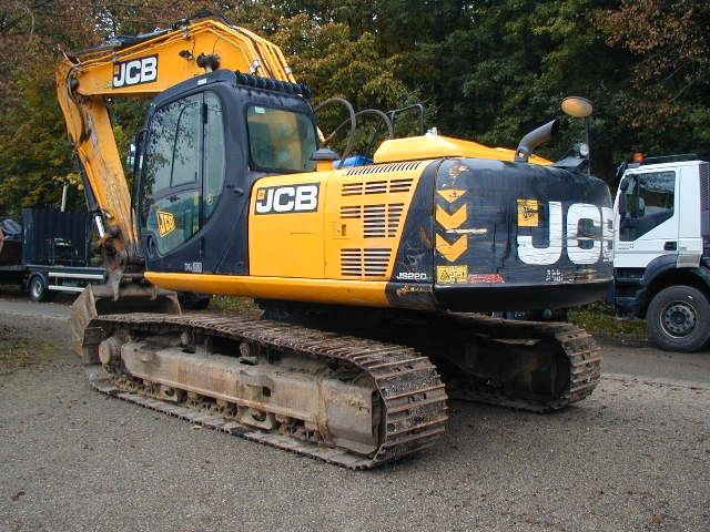 JCB JS220LCT4 JCB JS220LCT4 - Ekskavator perayap: gambar 2 JCB JS220LCT4 JCB JS220LCT4 - Ekskavator perayap: gambar 2