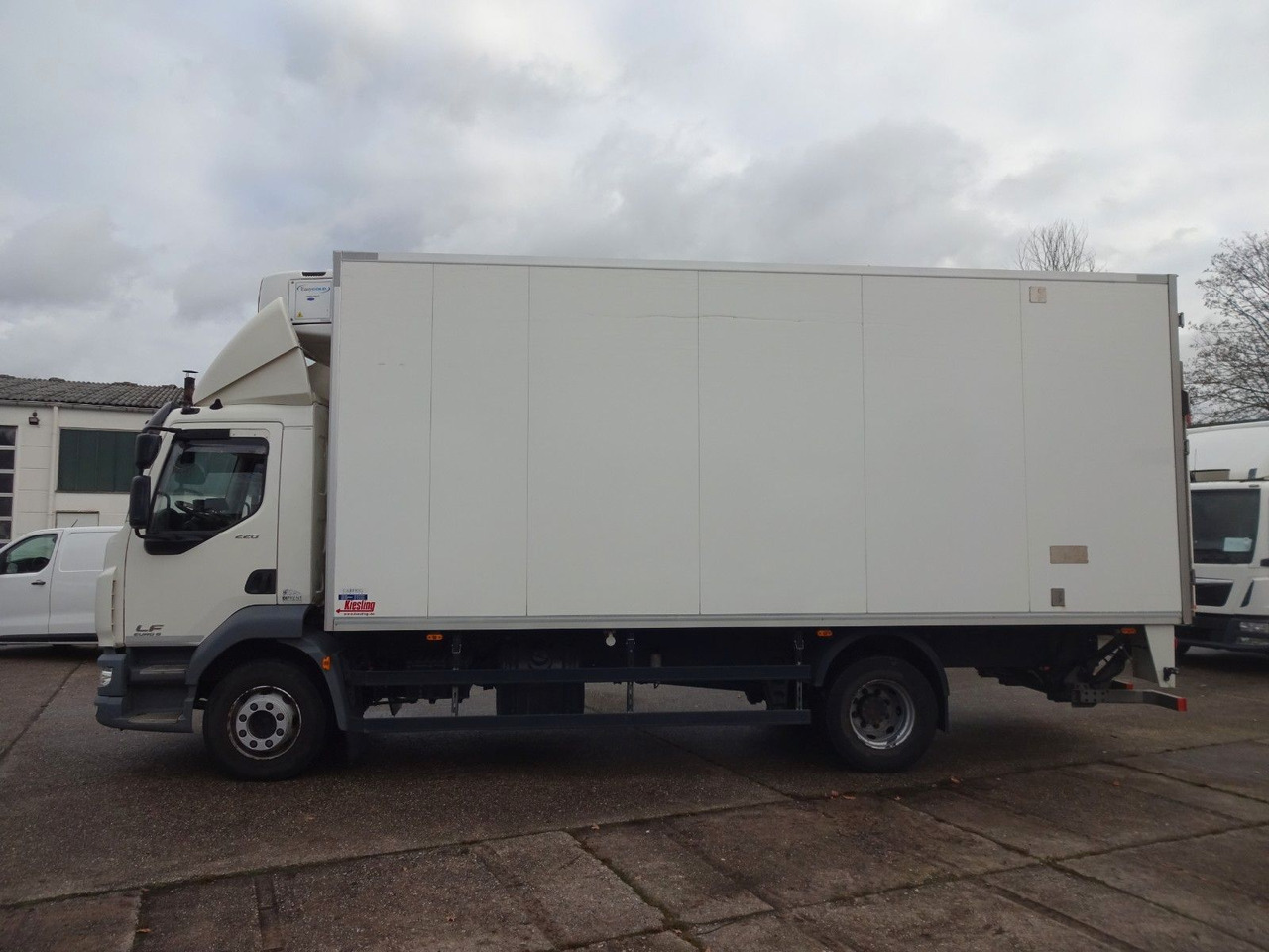 DAF LF 220, 16 T, LBW, Türen, Klima, Automat, Kamera - Truk box: gambar 4 DAF LF 220, 16 T, LBW, Türen, Klima, Automat, Kamera - Truk box: gambar 4