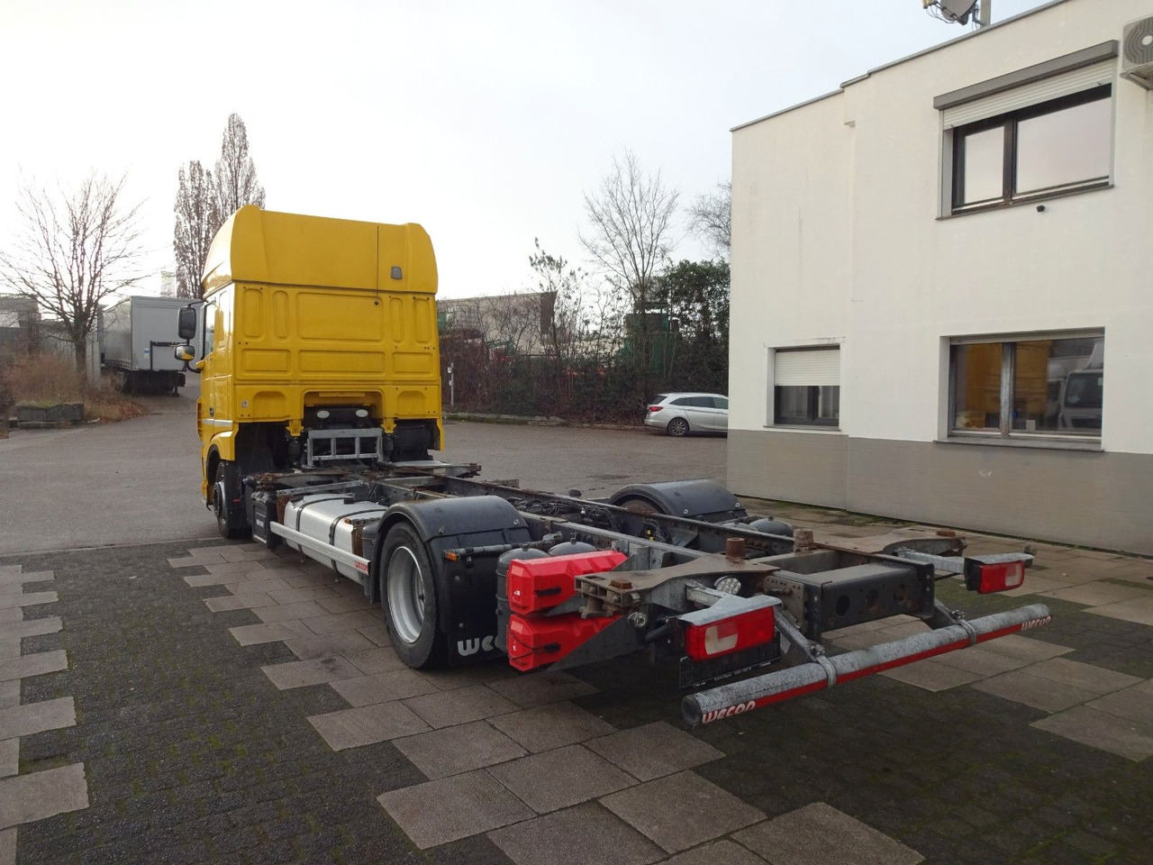 DAF XF 480, Jumbo BDF, SSC, Standklima, Intarder - Pengangkut kontainer/ Container truck: gambar 5 DAF XF 480, Jumbo BDF, SSC, Standklima, Intarder - Pengangkut kontainer/ Container truck: gambar 5