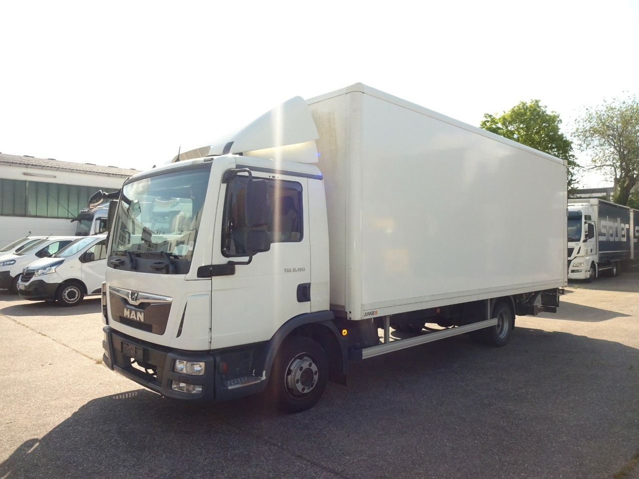 MAN TGL 8.190, LBW, Luft, Tempomat, Standheizung - Van box: gambar 3 MAN TGL 8.190, LBW, Luft, Tempomat, Standheizung - Van box: gambar 3