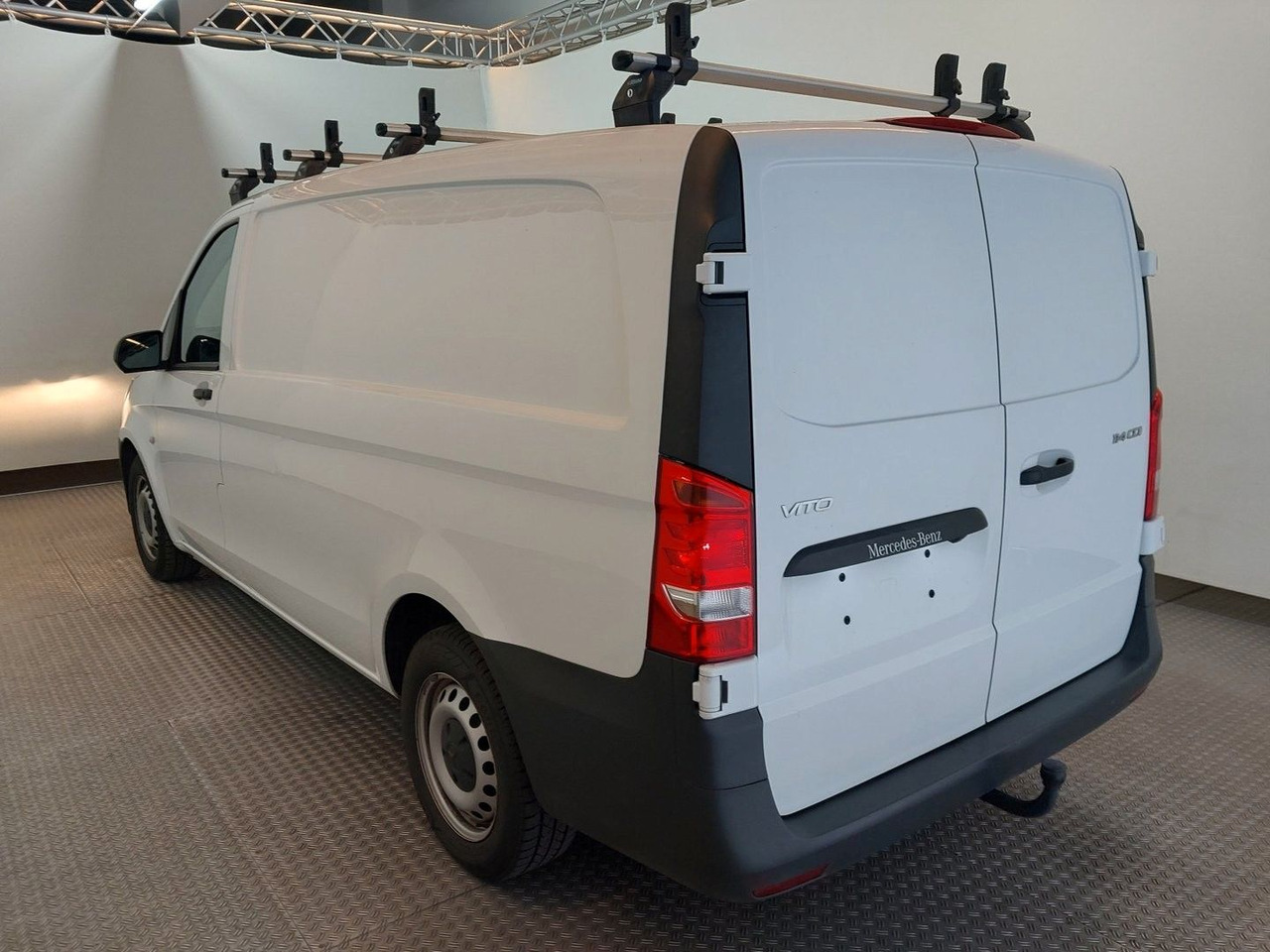 Mercedes-Benz Vito Kasten 114 CDI lang,Klima,AHK,Regale, Kamer - Van penumpang: gambar 3 Mercedes-Benz Vito Kasten 114 CDI lang,Klima,AHK,Regale, Kamer - Van penumpang: gambar 3
