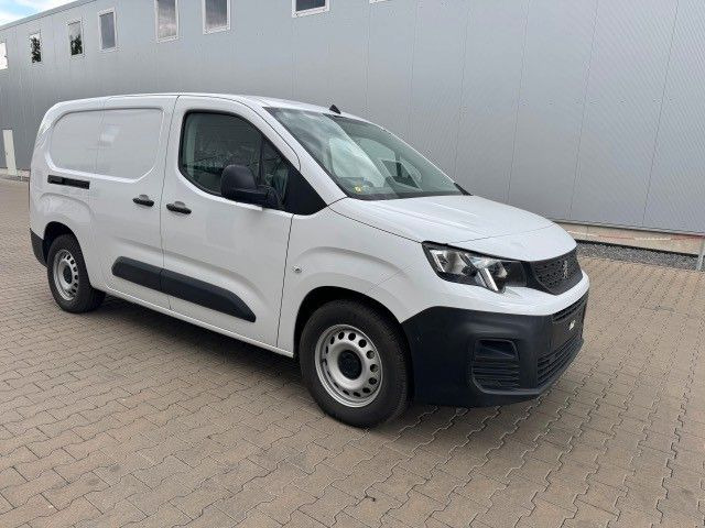 Peugeot Partner Premium Elektro, L3H1, 100 kW, Kamera - Van kecil, Van listrik: gambar 1 Peugeot Partner Premium Elektro, L3H1, 100 kW, Kamera - Van kecil, Van listrik: gambar 1