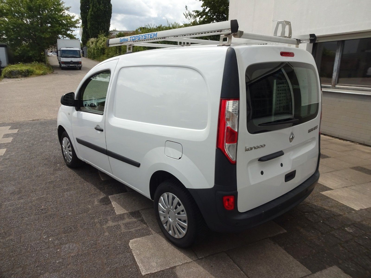 Renault Kangoo Rapid Extra, L1H1, Klima, Sortimoo - Van kecil: gambar 5 Renault Kangoo Rapid Extra, L1H1, Klima, Sortimoo - Van kecil: gambar 5
