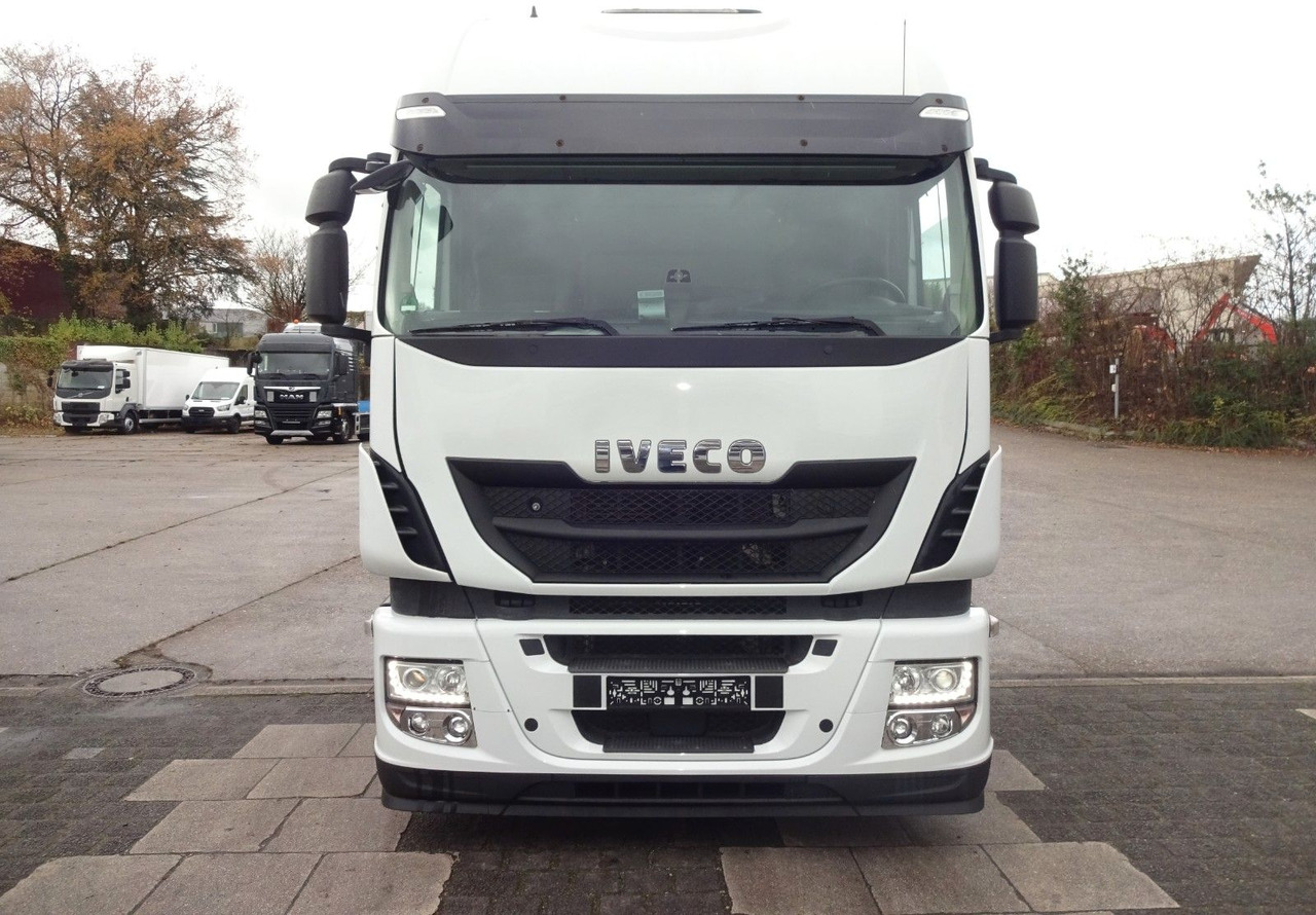 Iveco Stralis 460, Low Liner, Diesel - Tractor head: gambar 2 Iveco Stralis 460, Low Liner, Diesel - Tractor head: gambar 2