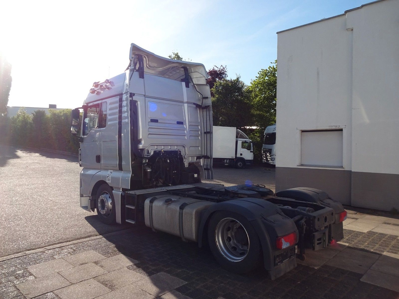 MAN TGX 18.470, Low Liner, XLX, Intarder, ACC - Tractor head: gambar 5 MAN TGX 18.470, Low Liner, XLX, Intarder, ACC - Tractor head: gambar 5
