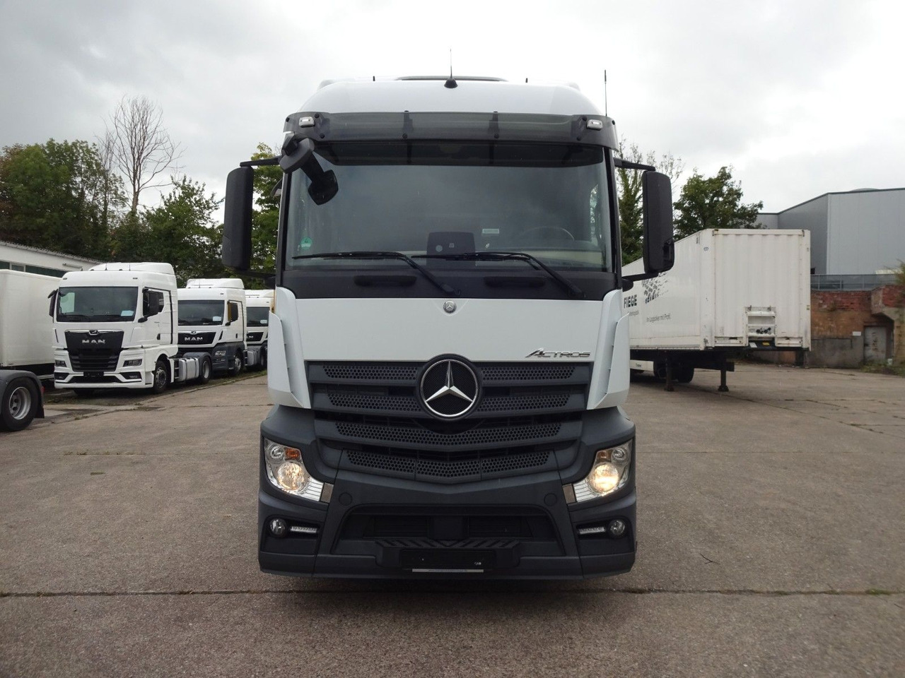 Mercedes-Benz 1843, Retarder, Klima - Tractor head: gambar 2 Mercedes-Benz 1843, Retarder, Klima - Tractor head: gambar 2