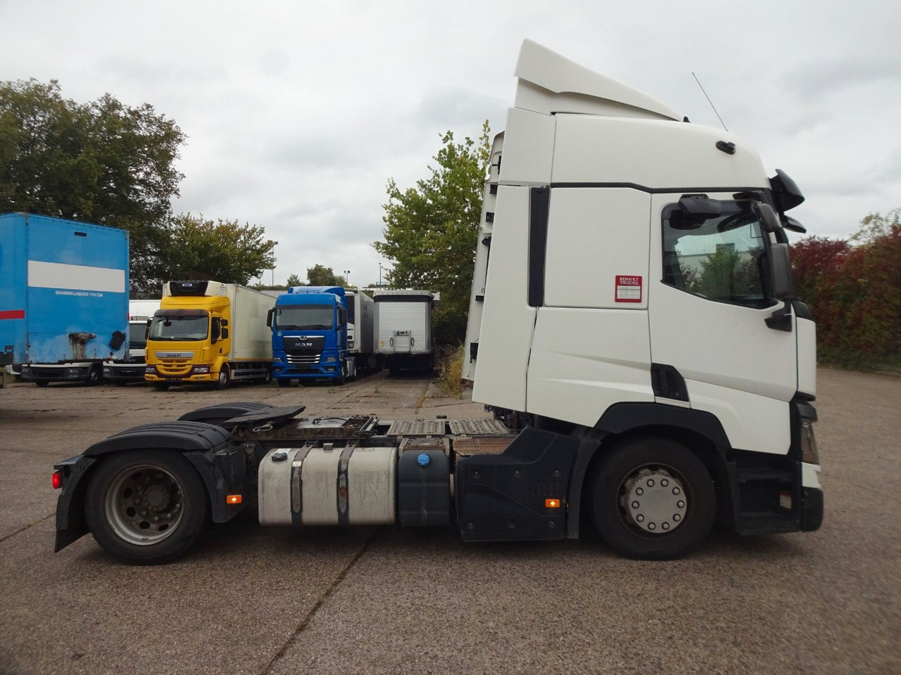 Renault Premium 460, Low Liner, Hubsattelkupplung - Tractor head: gambar 4 Renault Premium 460, Low Liner, Hubsattelkupplung - Tractor head: gambar 4
