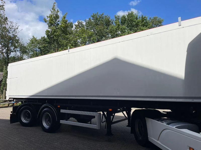 Bulthuis 42m3 Sluiskipper/Schleuse/Silo/Blaaskipper stuuras 3 vakken - Semi-trailer jungkit: gambar 4 Bulthuis 42m3 Sluiskipper/Schleuse/Silo/Blaaskipper stuuras 3 vakken - Semi-trailer jungkit: gambar 4