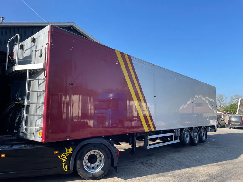 Bulthuis 92m3 Cargo Floor Liftas Schijfremmen APK/TUV 11/2025 - Semi-trailer dengan lantai berjalan: gambar 1 Bulthuis 92m3 Cargo Floor Liftas Schijfremmen APK/TUV 11/2025 - Semi-trailer dengan lantai berjalan: gambar 1