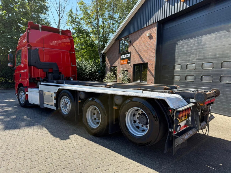 DAF CF 460 8X2 NCH 30T NCH Vangmuil, Stuuras, 688.920KM - Truk pembawa sistem kabel: gambar 2 DAF CF 460 8X2 NCH 30T NCH Vangmuil, Stuuras, 688.920KM - Truk pembawa sistem kabel: gambar 2