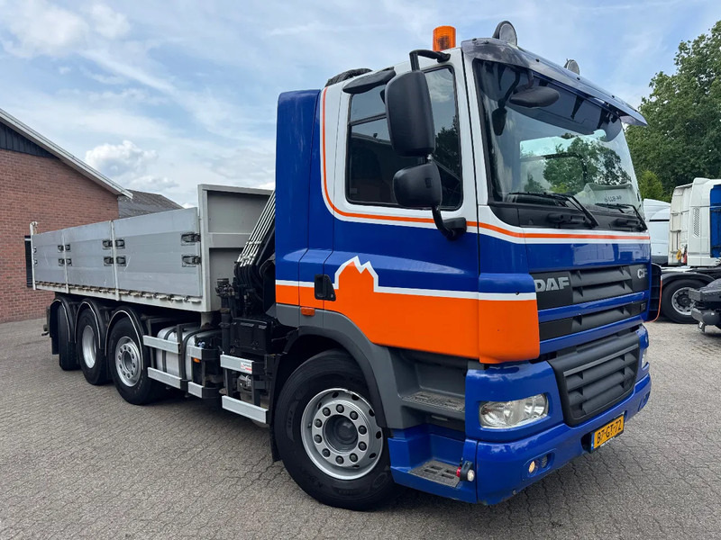 DAF CF 85.360 8X2 3 Zijdige kipper HIAB 16 t/m kraan AHK Top condition - Truk jungkit, Truk derek: gambar 4 DAF CF 85.360 8X2 3 Zijdige kipper HIAB 16 t/m kraan AHK Top condition - Truk jungkit, Truk derek: gambar 4