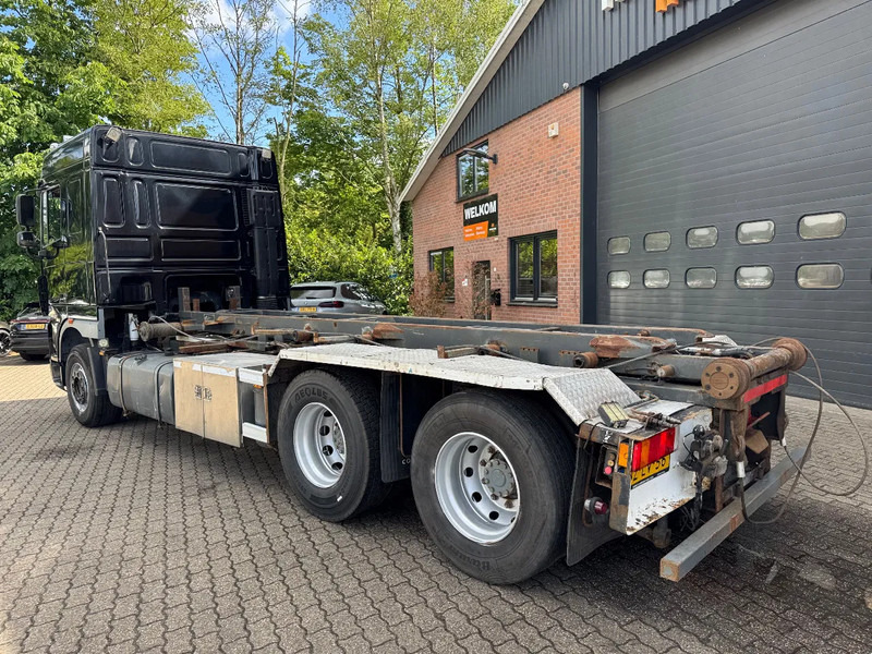 DAF XF 105.460 6X2 Space Cab Manual 565.815KM - Truk pembawa sistem kabel: gambar 4 DAF XF 105.460 6X2 Space Cab Manual 565.815KM - Truk pembawa sistem kabel: gambar 4