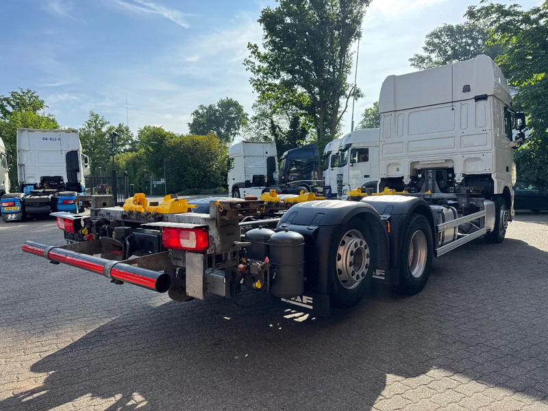 DAF XF 480 6X2 SSC FAR BDF Retarder 2x AHK 7.82 Multiwechseler - Pengangkut kontainer/ Container truck: gambar 4 DAF XF 480 6X2 SSC FAR BDF Retarder 2x AHK 7.82 Multiwechseler - Pengangkut kontainer/ Container truck: gambar 4