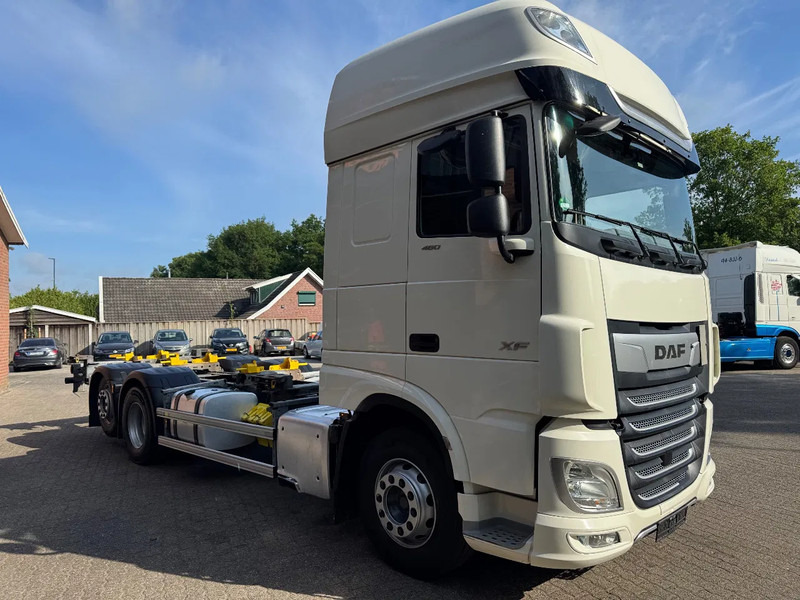 DAF XF 480 6X2 SSC FAR BDF Retarder 2x AHK 7.82 Multiwechseler - Pengangkut kontainer/ Container truck: gambar 2 DAF XF 480 6X2 SSC FAR BDF Retarder 2x AHK 7.82 Multiwechseler - Pengangkut kontainer/ Container truck: gambar 2
