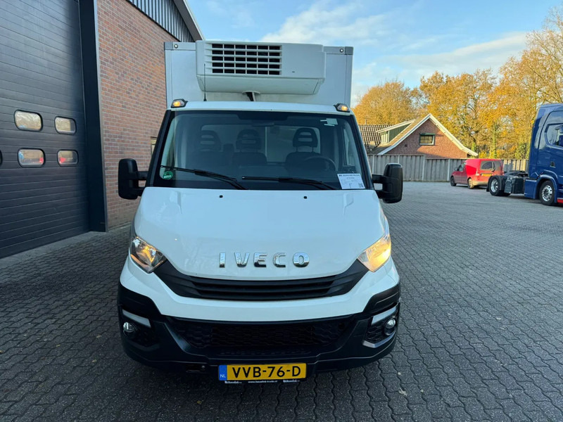 Iveco 35C14 Thermo King V500 Spectrum Dual Temp - Van berpendingin, Van kombi: gambar 5 Iveco 35C14 Thermo King V500 Spectrum Dual Temp - Van berpendingin, Van kombi: gambar 5