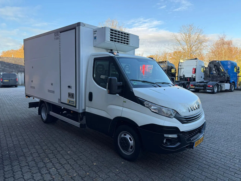 Iveco 35C14 Thermo King V500 Spectrum Dual Temp - Van berpendingin, Van kombi: gambar 4 Iveco 35C14 Thermo King V500 Spectrum Dual Temp - Van berpendingin, Van kombi: gambar 4