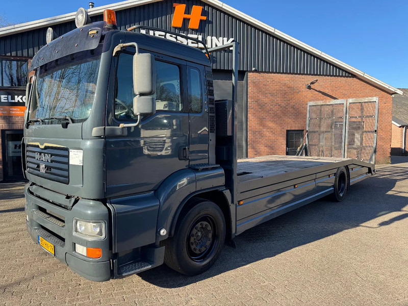 MAN TGA 18.350 830CM Oprijwagen Machinery transporter Hydraulische klep, nieuwe APK 3-6-2026 - Truk pengangkut mobil: gambar 1 MAN TGA 18.350 830CM Oprijwagen Machinery transporter Hydraulische klep, nieuwe APK 3-6-2026 - Truk pengangkut mobil: gambar 1