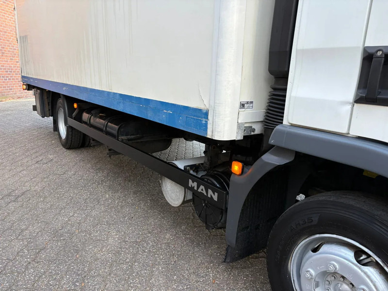 Truk box MAN TGL 8.240 Cargolift Laadklep NL Truck APK/TUV 02-2026: gambar 13 Truk box MAN TGL 8.240 Cargolift Laadklep NL Truck APK/TUV 02-2026: gambar 13