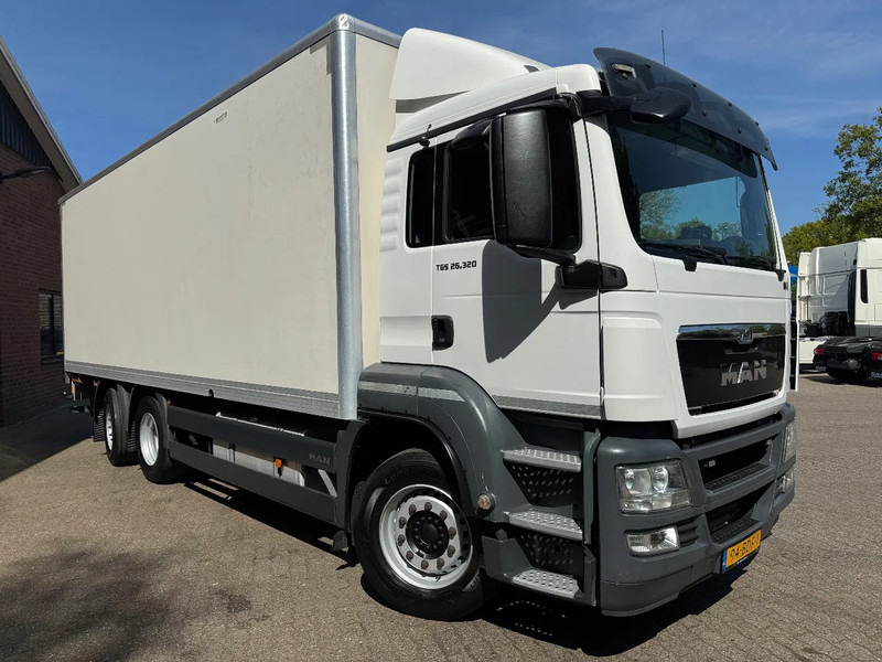 MAN TGS 26.320 EEV Koffer Stuuras AHK 3.000KG LBW 337.340KM! NL TRUCK - Truk box: gambar 4 MAN TGS 26.320 EEV Koffer Stuuras AHK 3.000KG LBW 337.340KM! NL TRUCK - Truk box: gambar 4