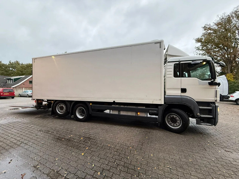 Truk box MAN TGS 26.320 Koffer Stuuras AHK 3.000KG LBW 373.230KM! NL Truck APK/TUV 18-03-2026: gambar 6 Truk box MAN TGS 26.320 Koffer Stuuras AHK 3.000KG LBW 373.230KM! NL Truck APK/TUV 18-03-2026: gambar 6