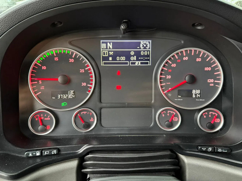 Truk box MAN TGS 26.320 Koffer Stuuras AHK 3.000KG LBW 373.230KM! NL Truck APK/TUV 18-03-2026: gambar 12 Truk box MAN TGS 26.320 Koffer Stuuras AHK 3.000KG LBW 373.230KM! NL Truck APK/TUV 18-03-2026: gambar 12