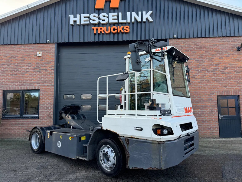 Mafi T225D T225D Rangeertrekker met Kenteken & vangmuil! - Traktor terminal: gambar 2 Mafi T225D T225D Rangeertrekker met Kenteken & vangmuil! - Traktor terminal: gambar 2