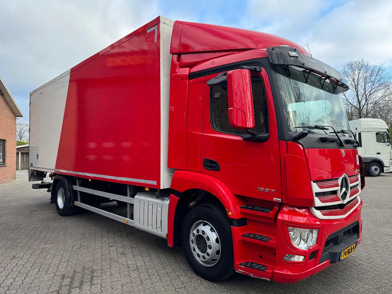 Mercedes-Benz Antos 1927 7.5M Carrier Koeler 2.000KG LBW NL Truck - Truk berpendingin: gambar 2 Mercedes-Benz Antos 1927 7.5M Carrier Koeler 2.000KG LBW NL Truck - Truk berpendingin: gambar 2