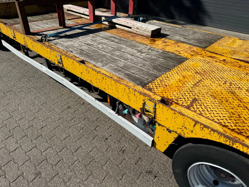 Nooteboom OSDS-48-03V 6M Uitschuifbaar Naloop stuuras Verbreders - Semi-trailer low bed: gambar 5 Nooteboom OSDS-48-03V 6M Uitschuifbaar Naloop stuuras Verbreders - Semi-trailer low bed: gambar 5