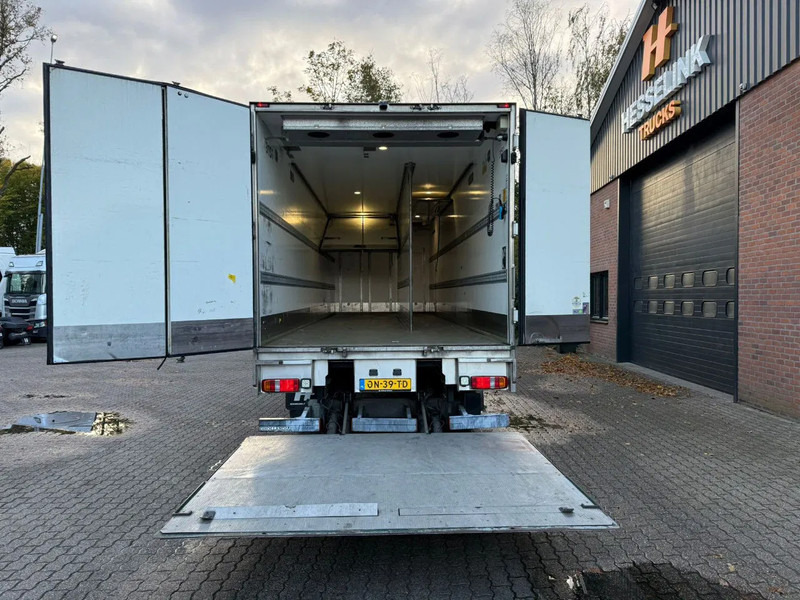 DAF CF 290 + HTF Koeloplegger PTO Powered koelmotor Dhollandia 3000KG NL Truck/Trailer 470.496KM - Tractor head: gambar 5 DAF CF 290 + HTF Koeloplegger PTO Powered koelmotor Dhollandia 3000KG NL Truck/Trailer 470.496KM - Tractor head: gambar 5