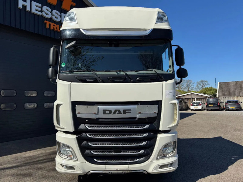 DAF XF 480 SSC Super Space 2x tank LED PTO-Prep 303.405KM ACC - Tractor head: gambar 3 DAF XF 480 SSC Super Space 2x tank LED PTO-Prep 303.405KM ACC - Tractor head: gambar 3