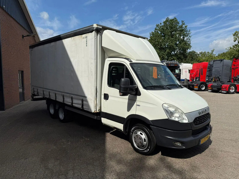 Iveco Daily 40C17 BE Combinatie Veldhuizen schuifzeil opbouw - Tractor head: gambar 4 Iveco Daily 40C17 BE Combinatie Veldhuizen schuifzeil opbouw - Tractor head: gambar 4