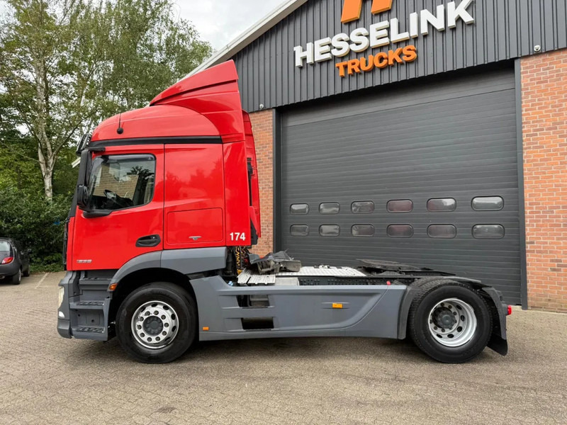 Mercedes-Benz Actros 1936 4X2 NL Truck 724.850KM - Tractor head: gambar 4 Mercedes-Benz Actros 1936 4X2 NL Truck 724.850KM - Tractor head: gambar 4
