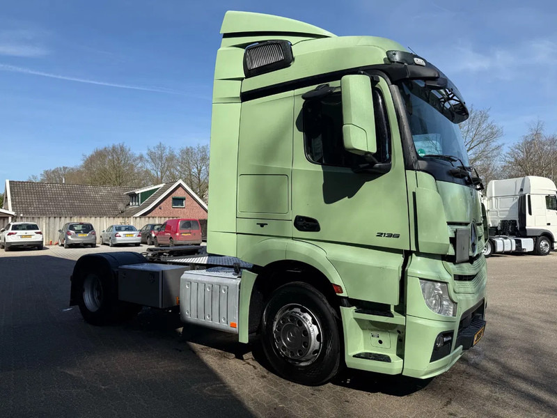 Mercedes-Benz Actros 1936 4X2 Streamspace Xenon NL Truck - Tractor head: gambar 2 Mercedes-Benz Actros 1936 4X2 Streamspace Xenon NL Truck - Tractor head: gambar 2
