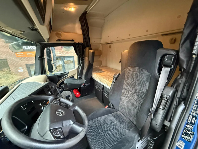 Mercedes-Benz Actros 1940 4x2 Streamspace Spoilers 663.325KM - Tractor head: gambar 5 Mercedes-Benz Actros 1940 4x2 Streamspace Spoilers 663.325KM - Tractor head: gambar 5