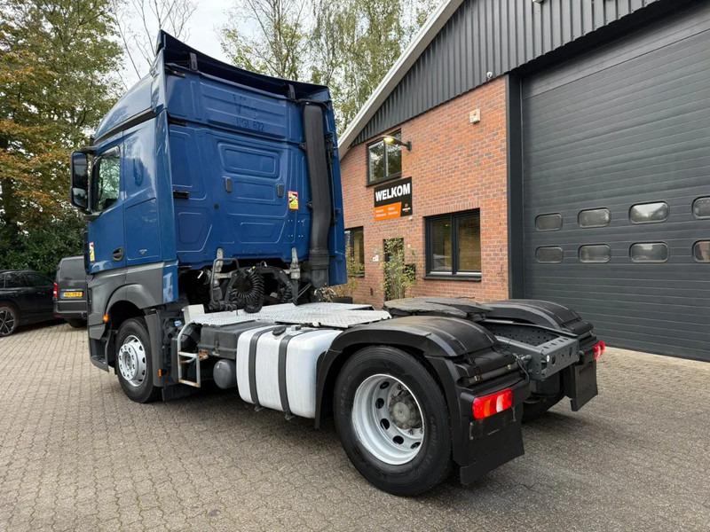 Mercedes-Benz Actros 1940 4x2 Streamspace Spoilers 663.325KM - Tractor head: gambar 3 Mercedes-Benz Actros 1940 4x2 Streamspace Spoilers 663.325KM - Tractor head: gambar 3