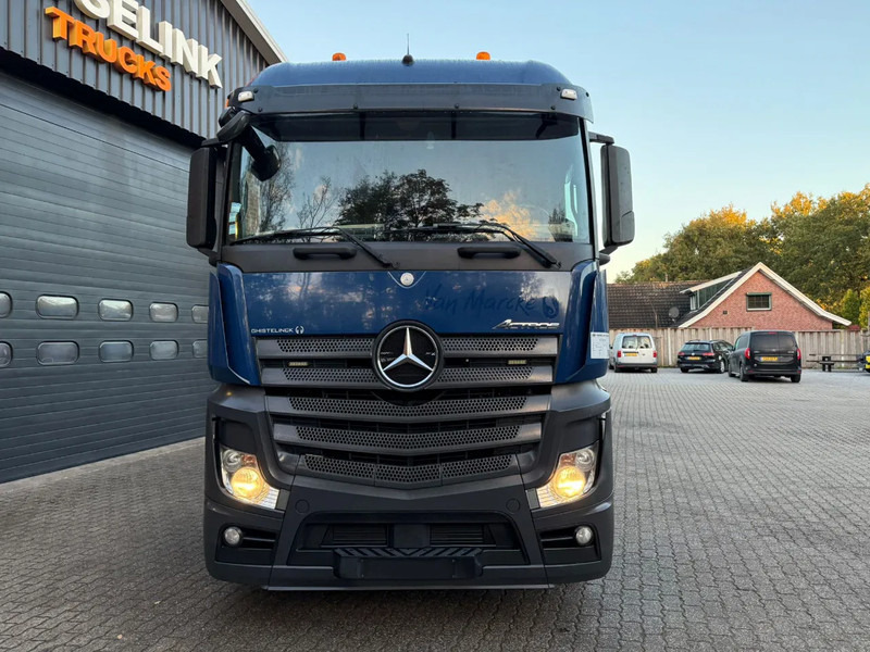 Mercedes-Benz Actros 1940 4x2 Streamspace Spoilers 722.835KM - Tractor head: gambar 4 Mercedes-Benz Actros 1940 4x2 Streamspace Spoilers 722.835KM - Tractor head: gambar 4