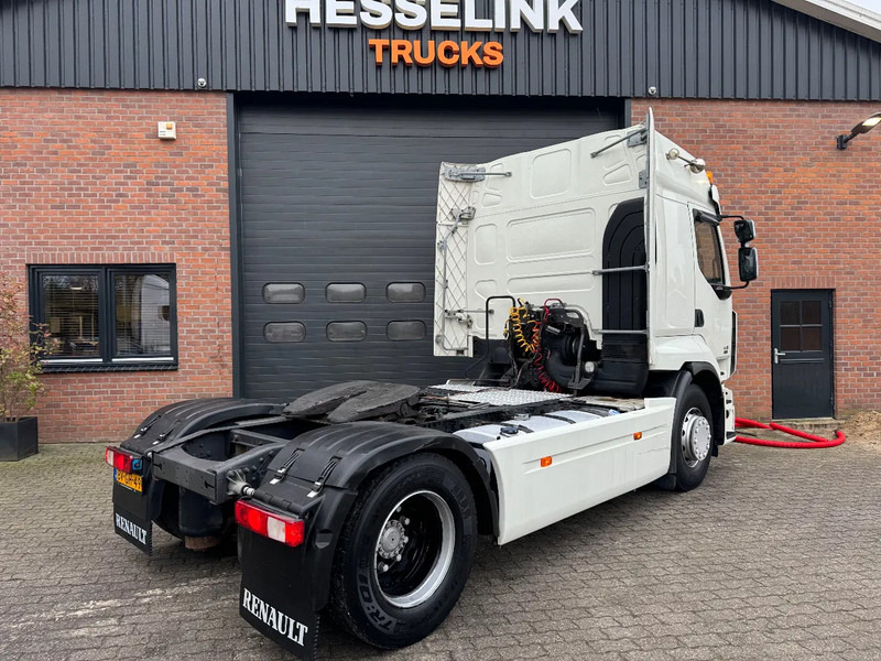 Renault Premium 450 4X2 2X Tank 774.550KM Side skirts NL Truck - Tractor head: gambar 3 Renault Premium 450 4X2 2X Tank 774.550KM Side skirts NL Truck - Tractor head: gambar 3